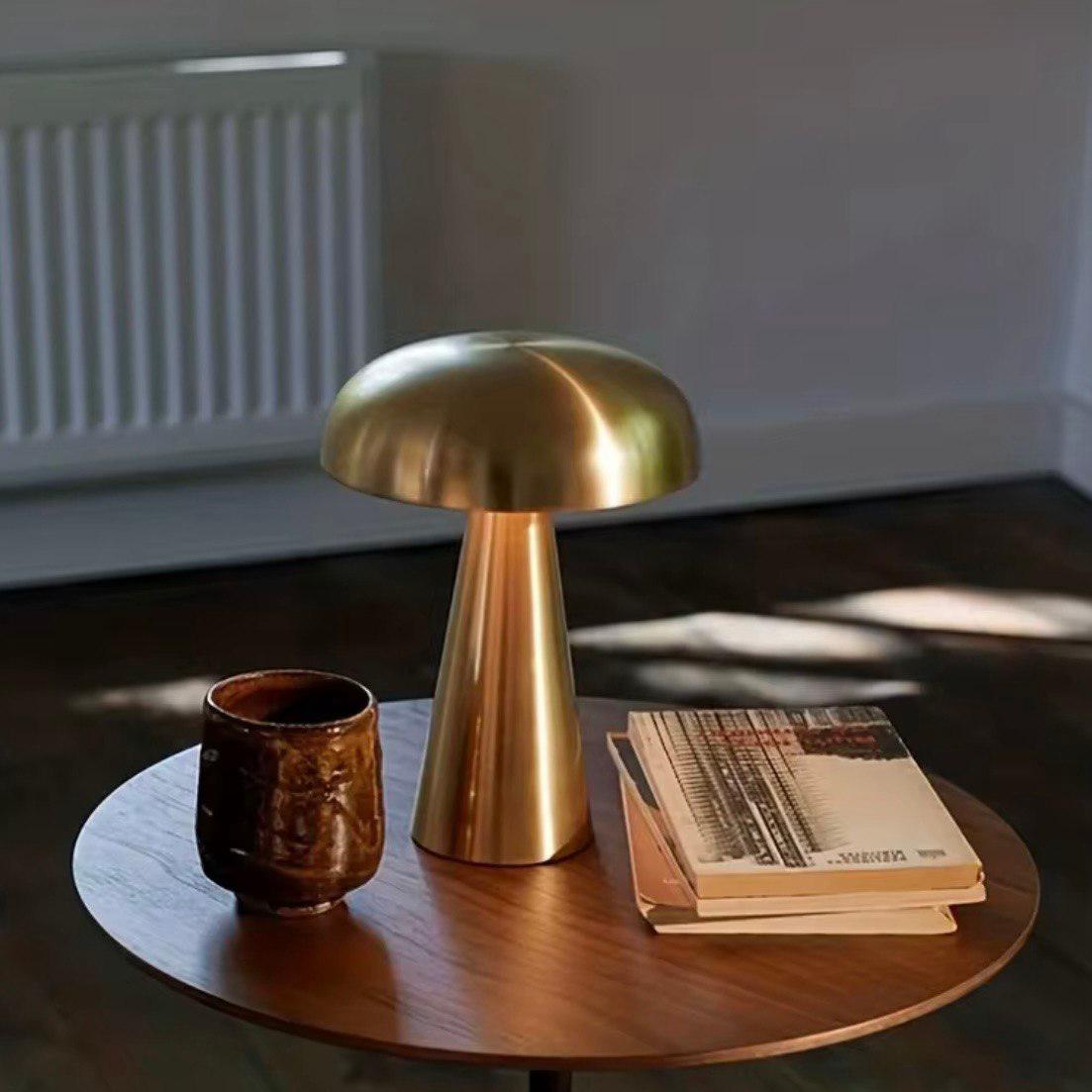 Yokohama Table Lamp