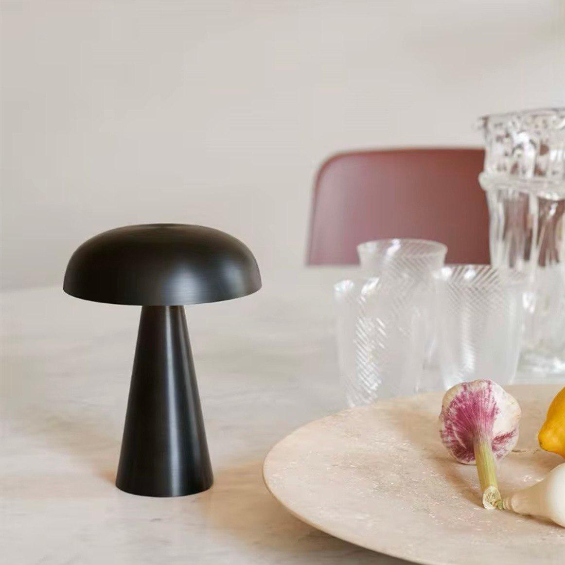 Yokohama Table Lamp